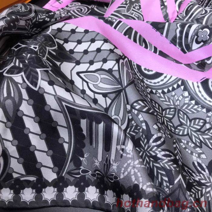 Louis Vuitton Scarf LVS00138